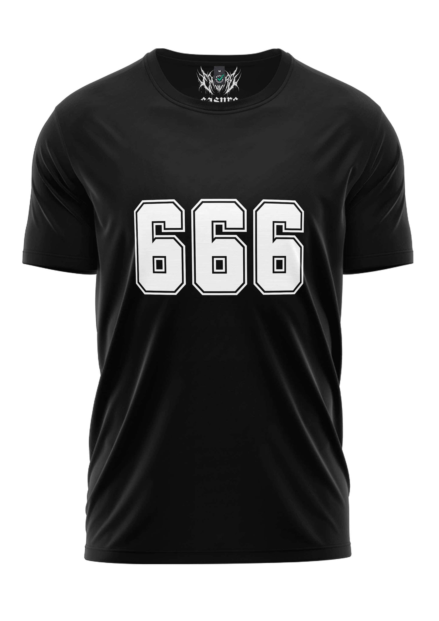 Schwarzes kurzarmshirt 666 mit weißem varsity-font print eignet sich ideal für alternative fashion und dark art fans