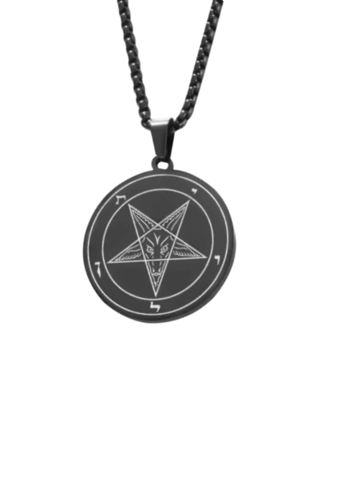 Baphomet black edelstahl pentagramm anhänger mit gravierten symbolen und gothic kettenlänge