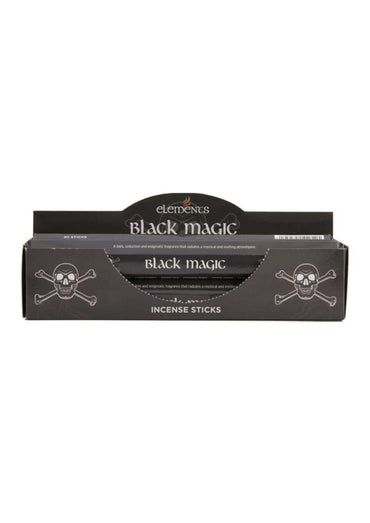 Schwarze räucherstäbchen mit zarter duft namens black magic elements in eleganter schwarzer box mit schädelmotiven