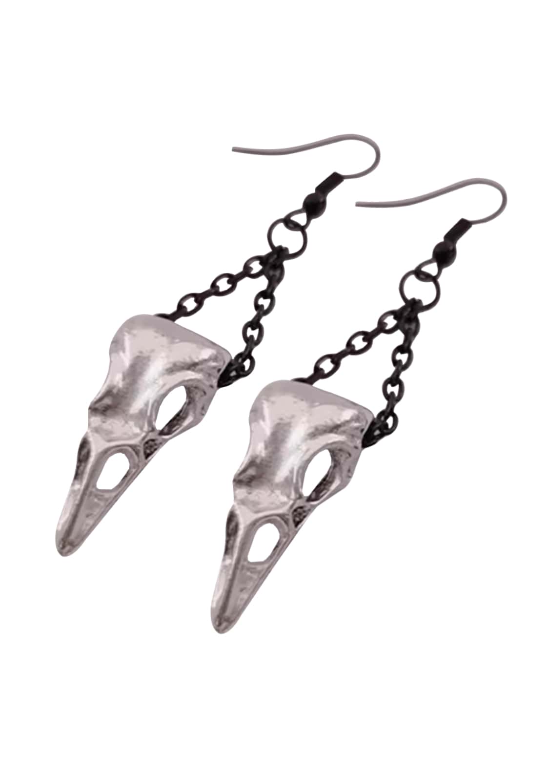 Silberne crow skull ohrringe mit matter oberfläche an schwarzen ketten für gothic horror stil