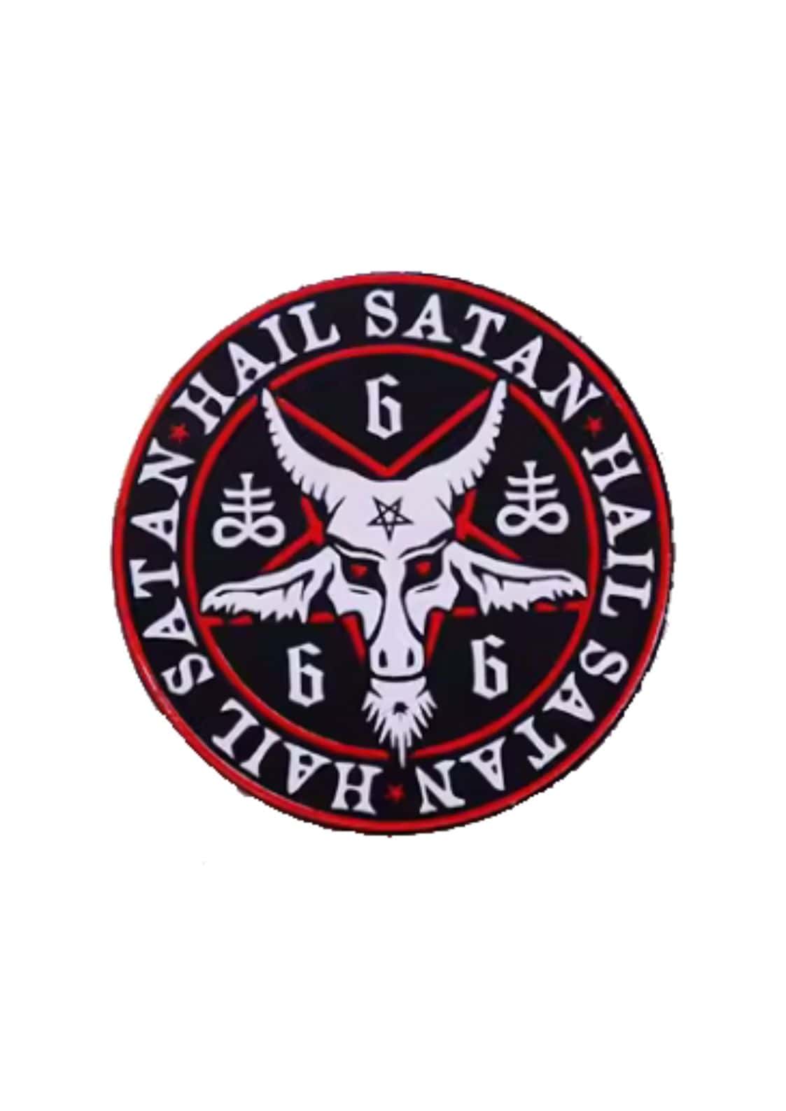 Hail satan pin mit satanischem ziegenpatch in schwarz und bat pentagram für gothic horror outfits