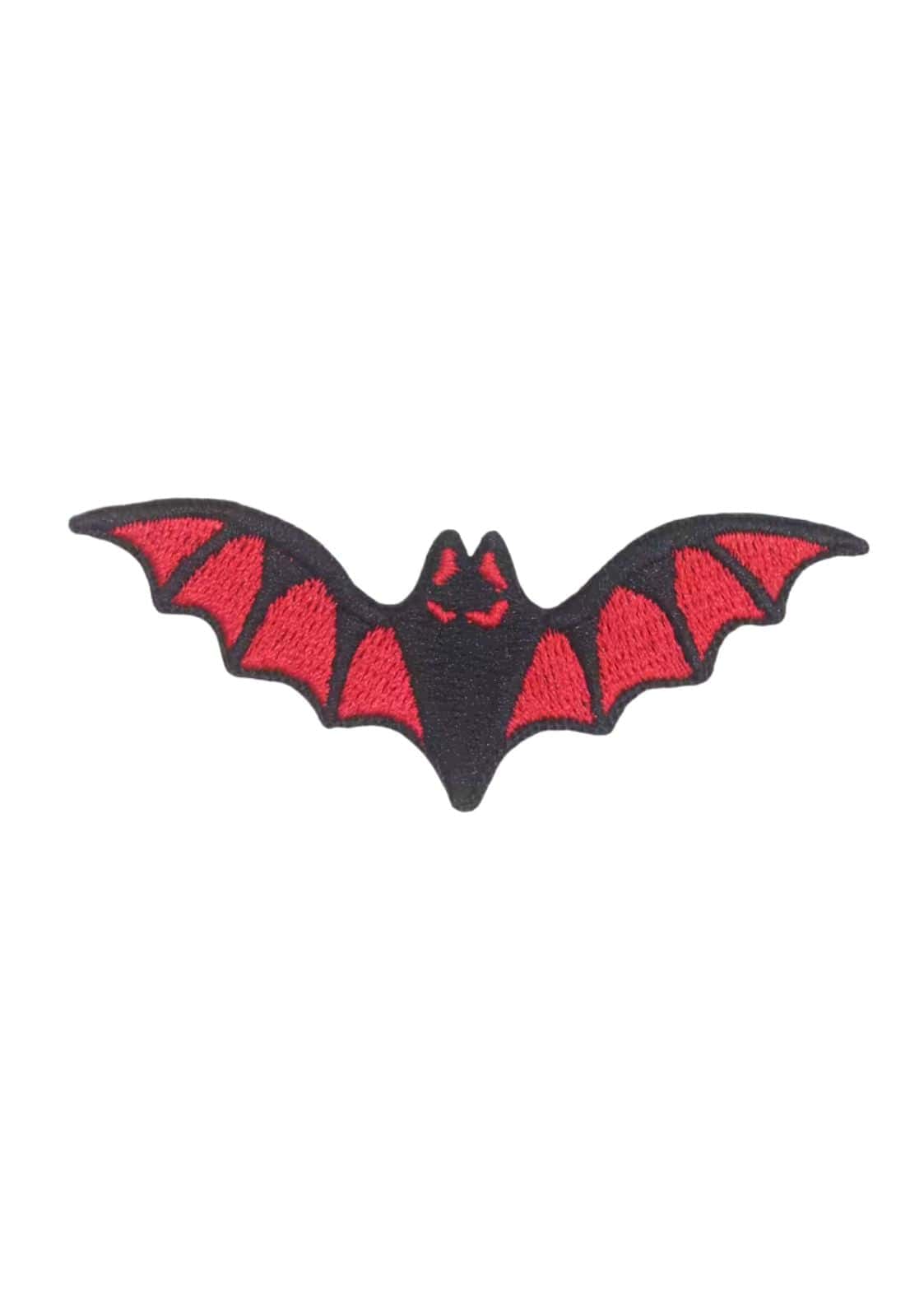 Roter gothic horror flaggen patch mit schwarzer und roter bestickung in fledermausdesign