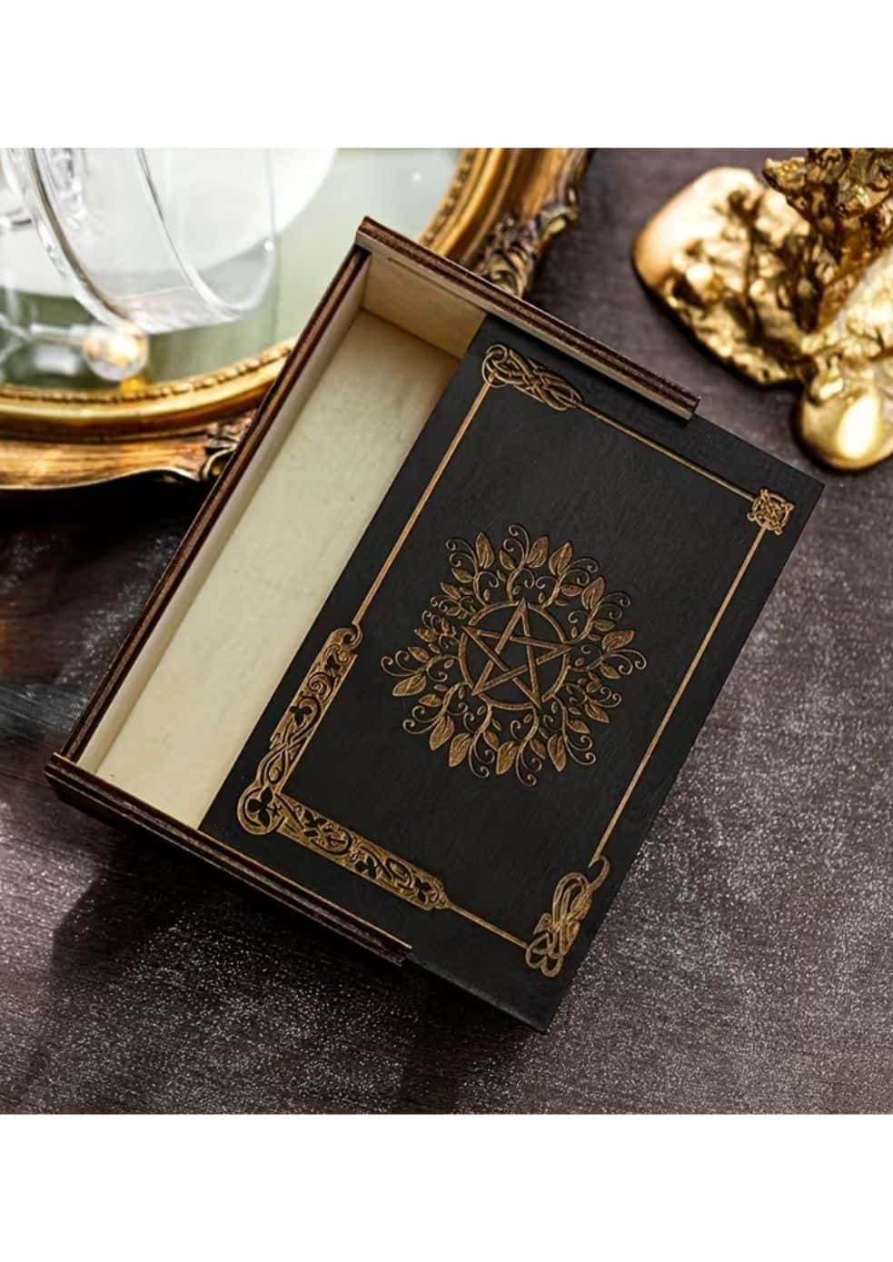 Tarotkarten box aus schwarzem holz mit goldgeprägtem pentagramm und blattmotiv für lizenzierte bekleidung ltd