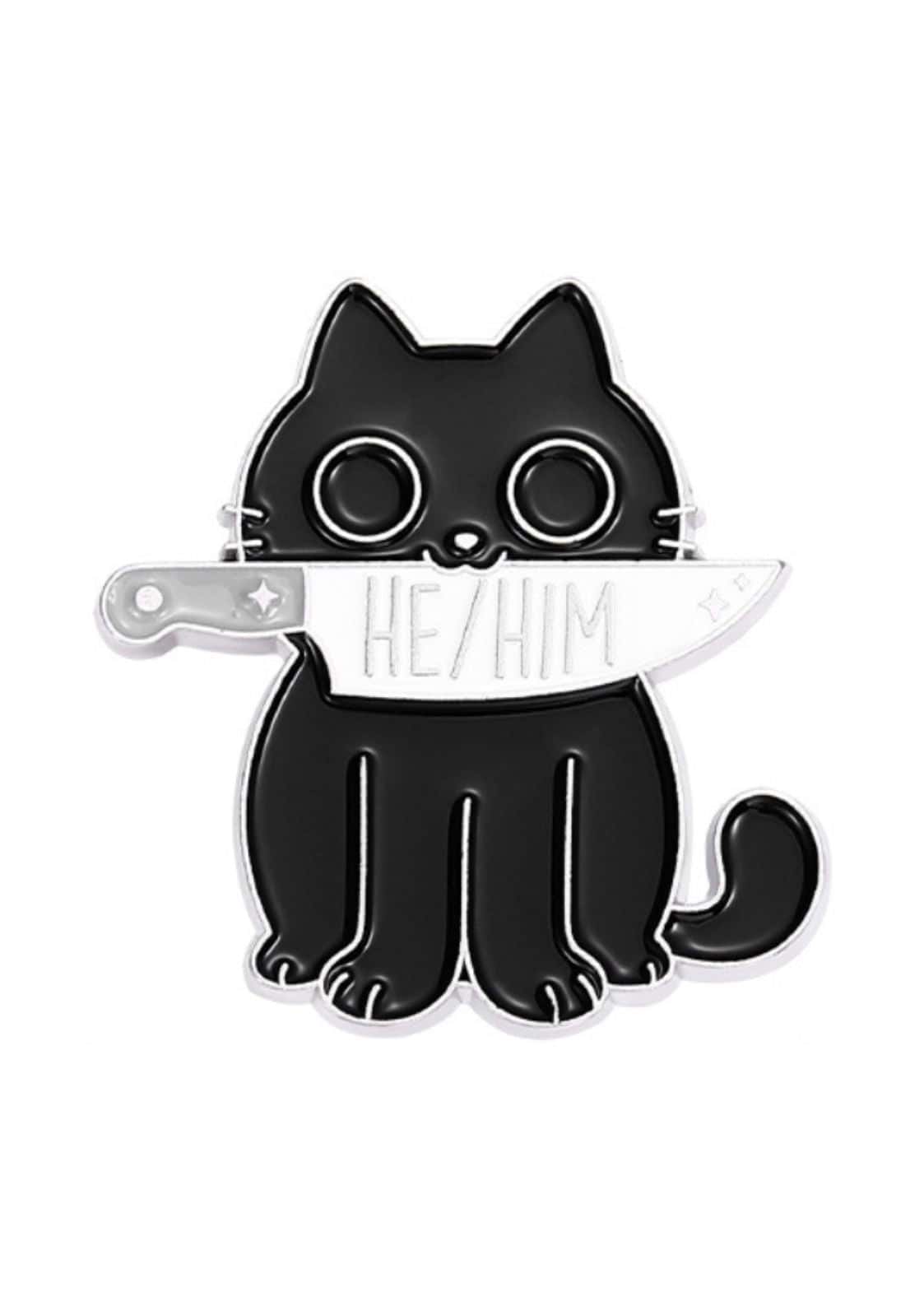 Schwarzer katzenmesser pin aus kupfer emaille und zinn mit he him text im produkt they them pin