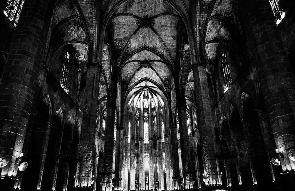 Gothic Interior - Inspiration für deine Crypt