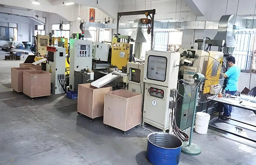 Wie wird ein Emaille Pin hergestellt