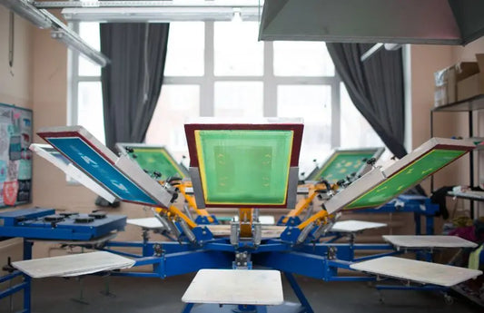 Wir bedrucken unsere Shirts selbst – Handwerk Haltung