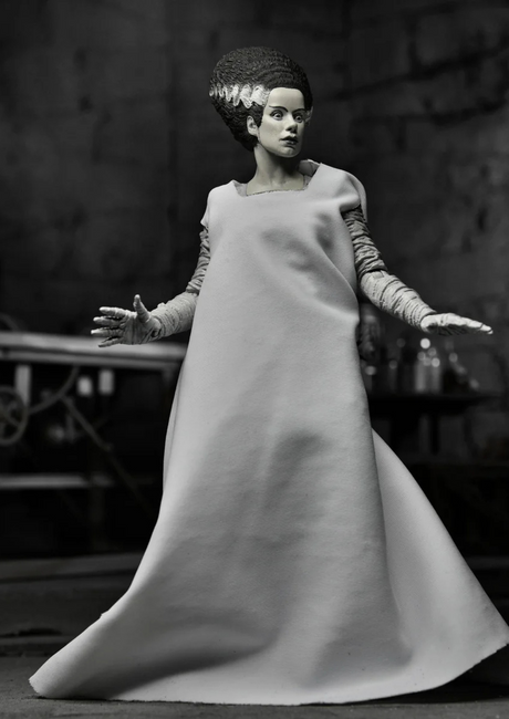 UNIVERSAL MONSTERS ULTIMATE BRIDE OF FRANKENSTEIN / BLACK & WHITE - FIGURE