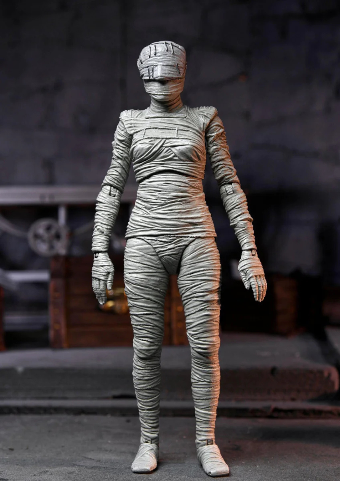 UNIVERSAL MONSTERS ULTIMATE BRIDE OF FRANKENSTEIN - FIGURE