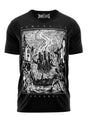 Schwarzes T-Shirt mit grafischem Design einer Prozessionsszene mit Figuren in historischer Kleidung, gedruckt auf Baumwollmaterial.