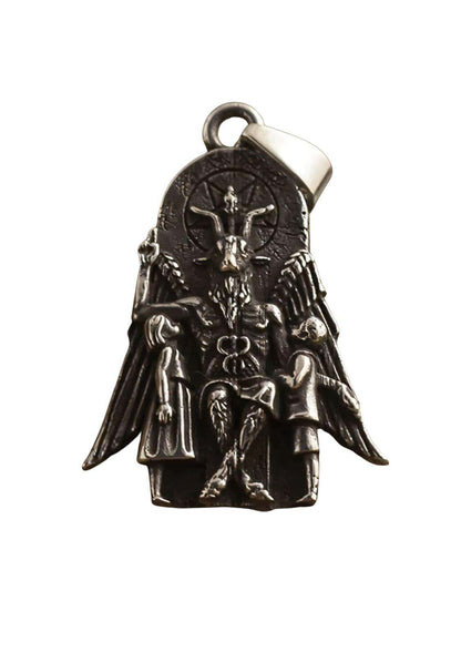 Silberfarbener edelstahl anhänger baphomets throne mit detaillierter baphomet darstellung und sitzenden figuren