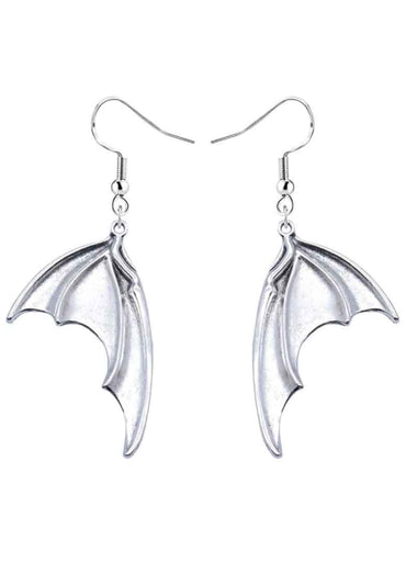 Silberfarbene metallische ohrringe in form von bat wings mit gothischem horror design und detaillierter oberfläche