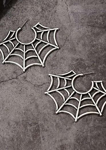 Silberne big spiderweb ohrringe mit filigranem, kunstvollem spinnenwebdesign aus hochwertigem metall