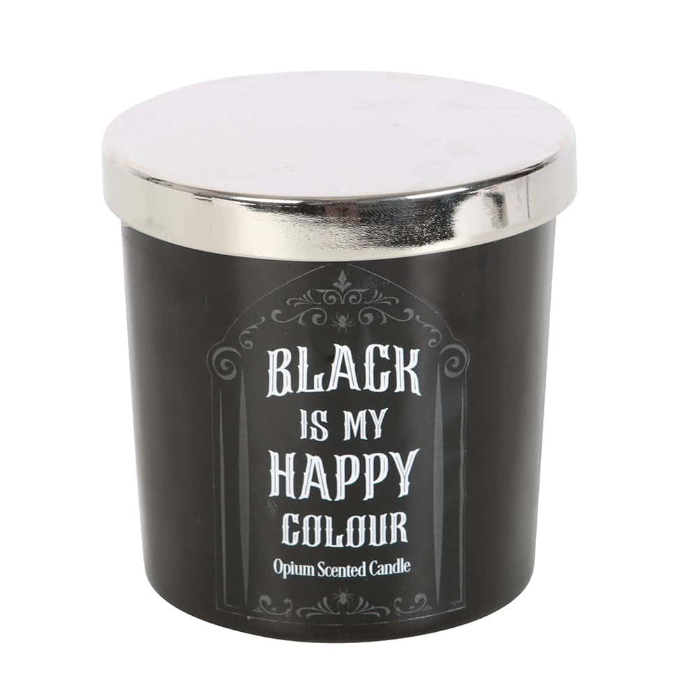 Schwarze zylindrische kerze black is my happy colour mit silberdeckel und weißem ornamentalen text von opium im dark aesthetic