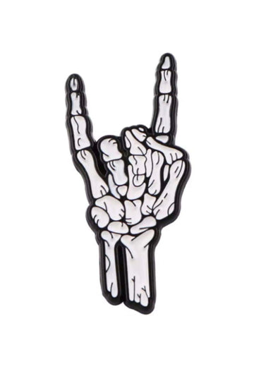 Skelett hand rock-on geste pin aus bone metal in gothic horror stil aus metall in schwarzer farbe