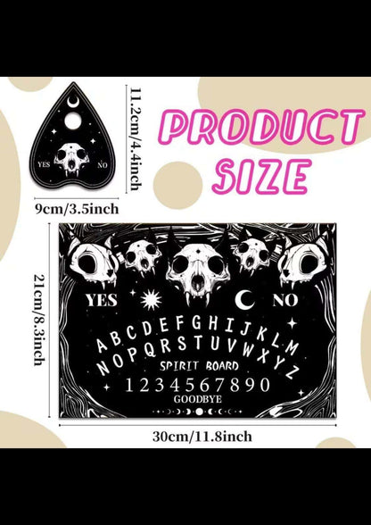 Schwarz weiß spirit board mit gotischem katzenschädel design und klassischen ouija tradition elementen wie alphabet zahlen ja nein