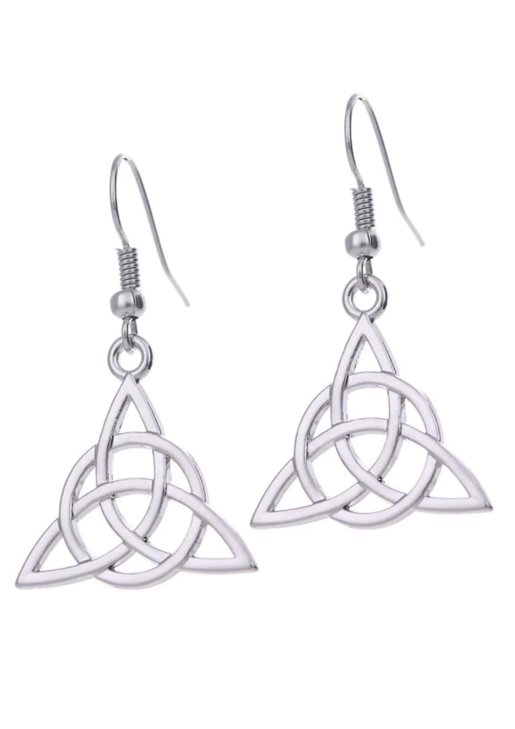 Silberne celtic knot ohrringe mit triquetra design und fishhook verschluss für gothic und horror stil