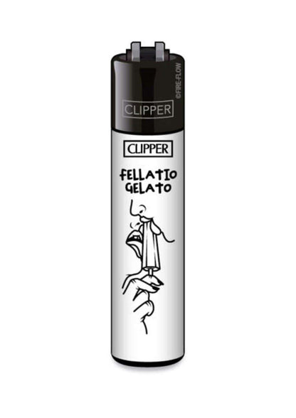 Ein silbernes nachfüllbares clipper feuerzeug fellatio mit schwarzem ober- und unterteil und fellatio gelato grafik