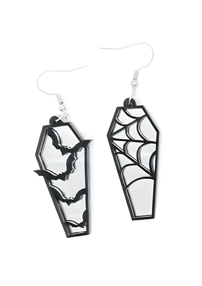 Schwarze coffin bat silver ohrringe in sargform mit fledermaus und spinnenwebdesign und spiegelndem inneren