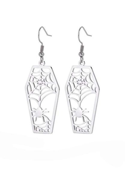 Silberne Sarg-Ohrschmuck mit gotischen Spinnennetz-Ausschnitten aus Metall