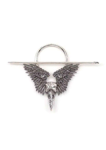 Silberne gothic haarklammer mit crow skull und ausgebreiteten flügeln für besondere anlässe und bat moon style