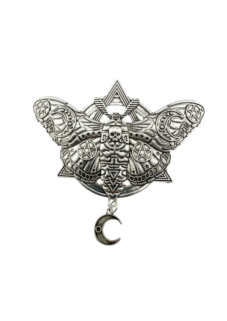 Silberne Mottenbrosche mit Pentagramm- und Totenkopfmotiv