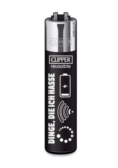 Schwarzes wiederbefüllbares clipper feuerzeug dinge die ich hasse mit silberner metallkappe und batteriesymbol