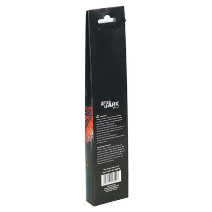 Schwarze rechteckige verpackung der after dark räucherstäbchen dragon blood mit aufhängeloch und produktinformationen auf der rückseite