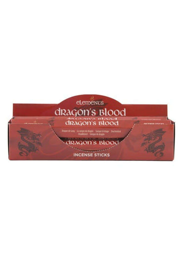 Rotes kartonpaket mit dragon blood räucherstäbchen und schwarzen drachenillustrationen, perfekt für entspannung
