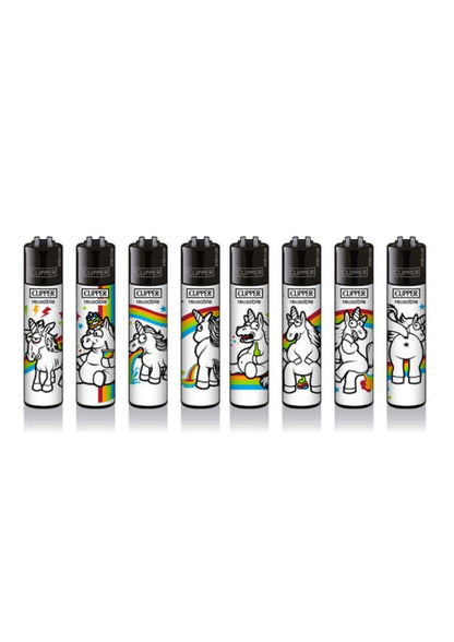 Ein set aus acht weißen clipper feuerzeugen mit einzigartigen schwarz-weißen einhornmotiven und regenbogenakzenten