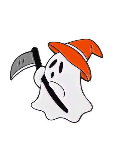 Weißer ghost reaper pin in enamel mit orangefarbenem hexenhut und silberner sense für gothic kleidung und horrorfans