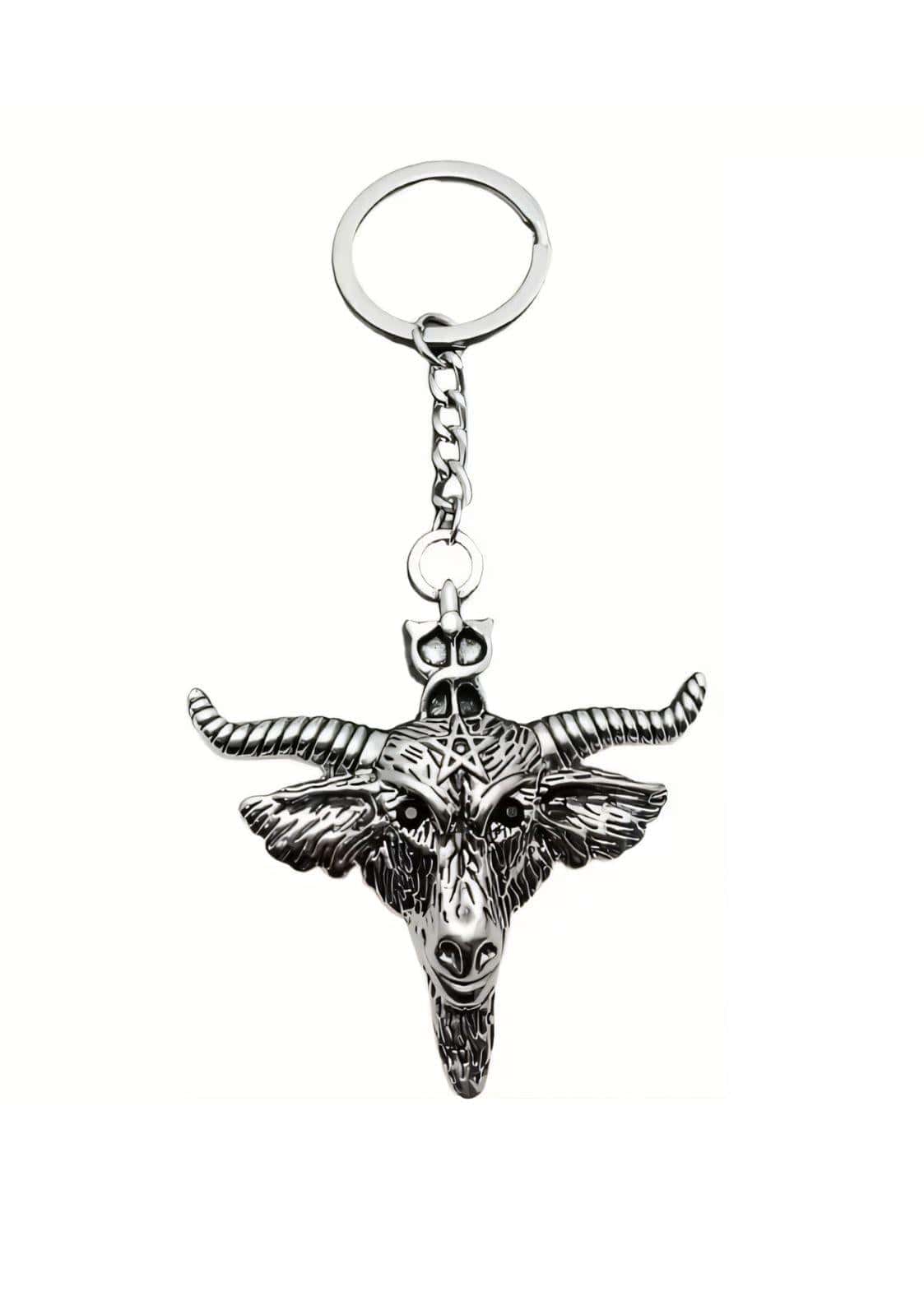 Silberfarbener goat schlüsselanhänger aus metall mit detailliertem ziegenkopf und texturierten merkmalen, razor blade schlüsselanhänger