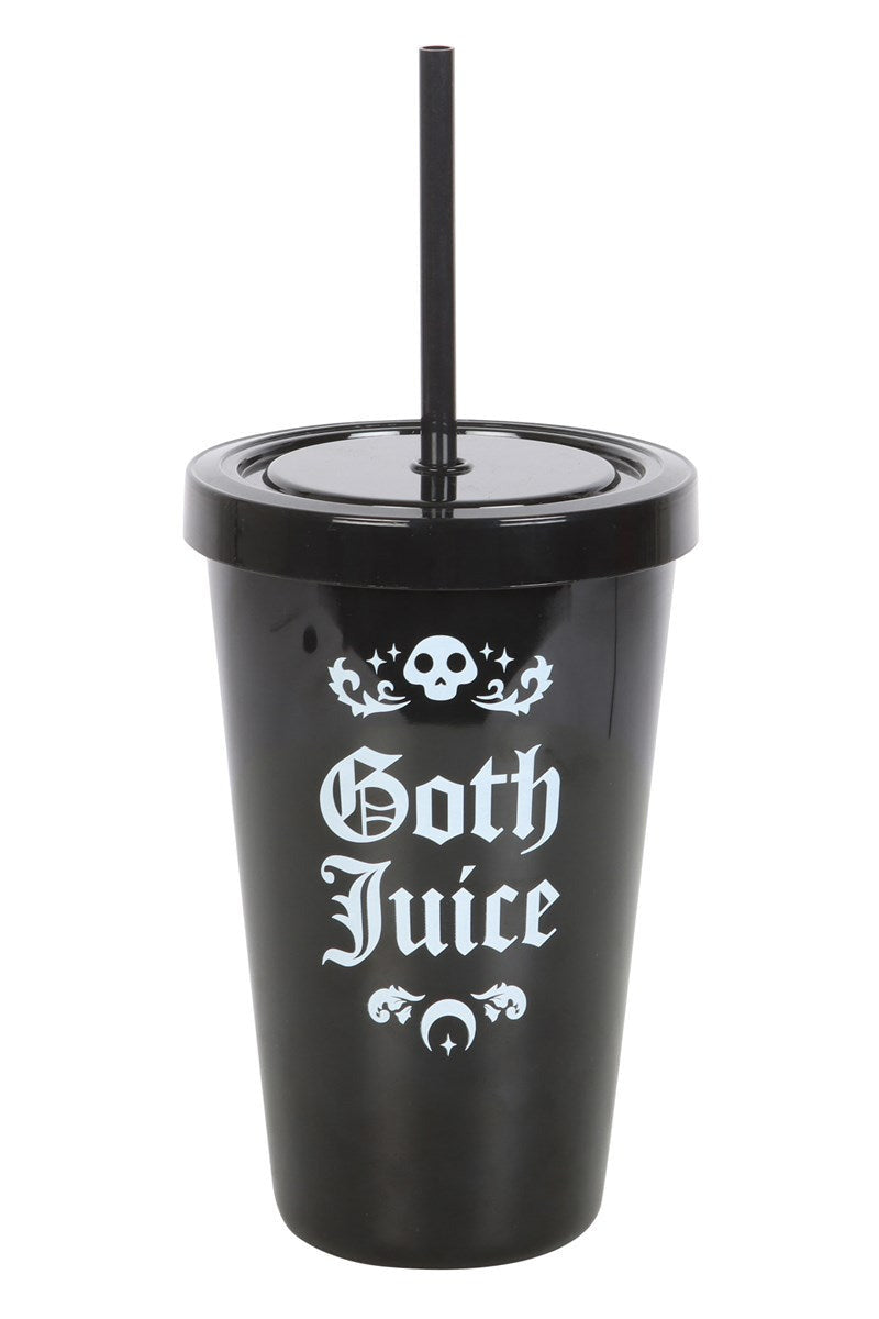 Schwarzer ’Goth Juice’-Becher mit Strohhalm.