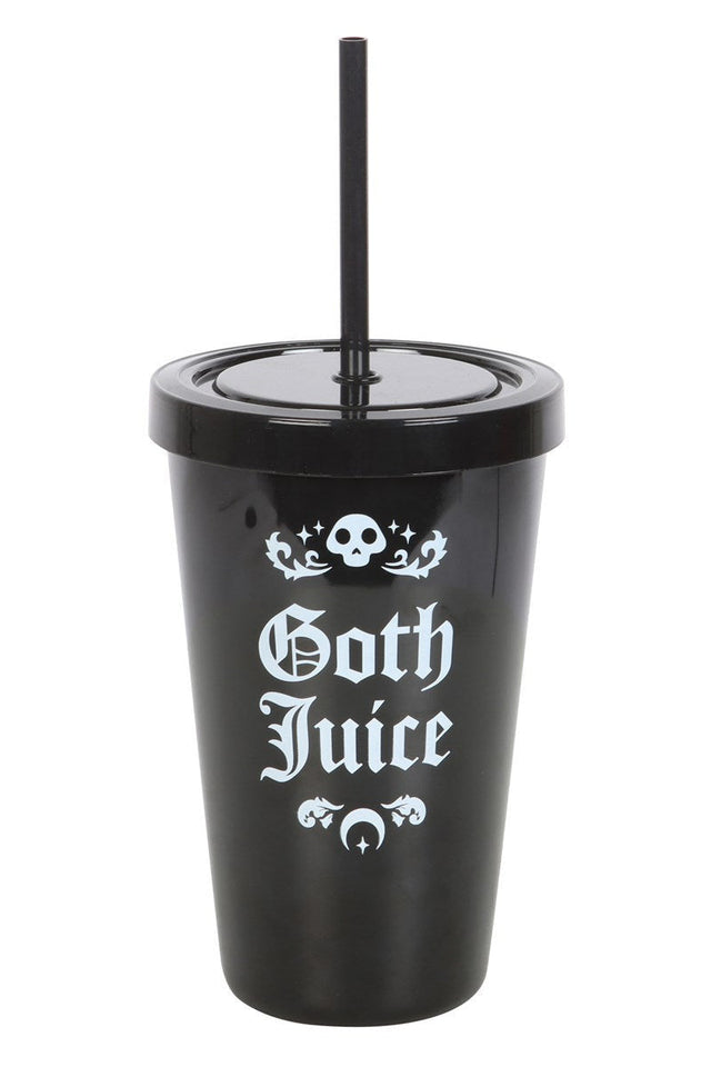 Schwarzer ’Goth Juice’-Becher mit Strohhalm.