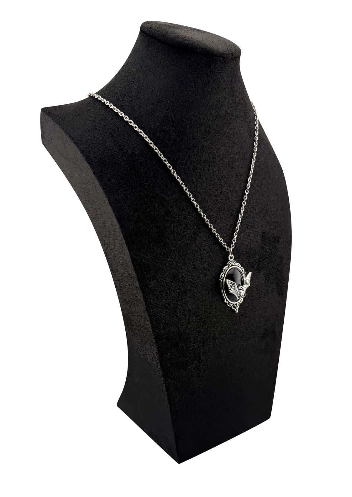 Silberkette mit schwarzem cameo anhänger im bat design gothic bat halskette düstere eleganz zum hingezogen fühlen