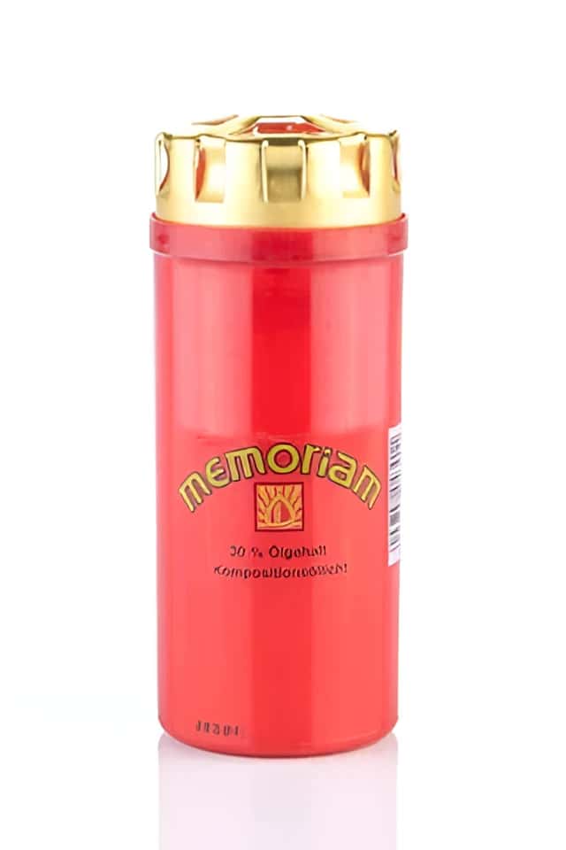 Rote grabkerze memoriam mit goldfarbenem deckel und langer brenndauer für gedenkzwecke