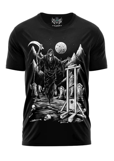 Schwarzes gothic horror shirt mit detailliertem schwarz-weiß grafik grim reaper vor richterbühne und bergen