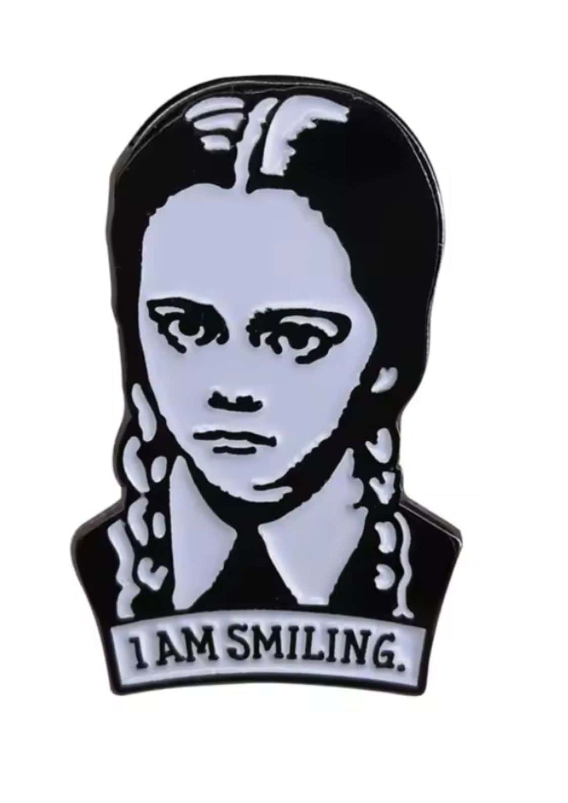 Wednesday Addams-Emaille-Anstecknadel.