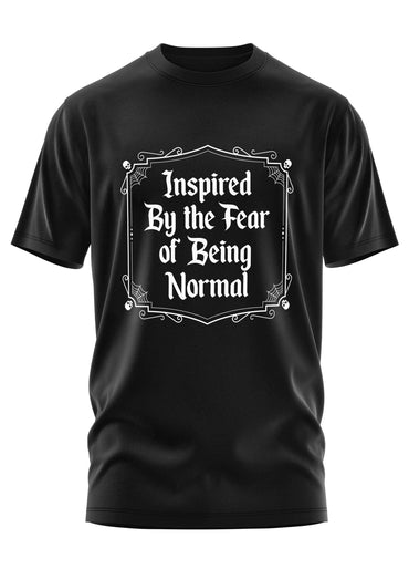 Schwarzes gothic t-shirt mit weißem horror-motiv inspired by the fear of being normal für bitte fans