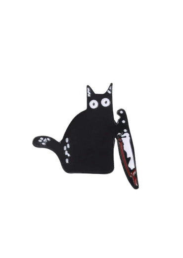 Killer cat pin mit schwarzer katze und blutigem messer im gothic horror stil mit bat pentagramm details
