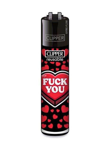 Schwarzes und rotes heart themen clipper feuzeug mit weißem text im kiss me #3 set perfekt für gothic mode