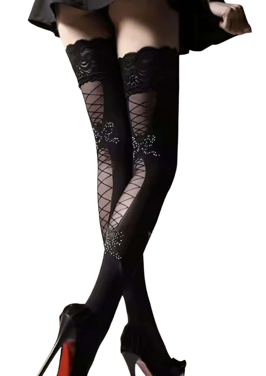 Schwarze strumpfhose lace-up look mit fischnetzstrümpfe, geometrisches cutout und gotischer stil, verziert mit funkelnden akzenten