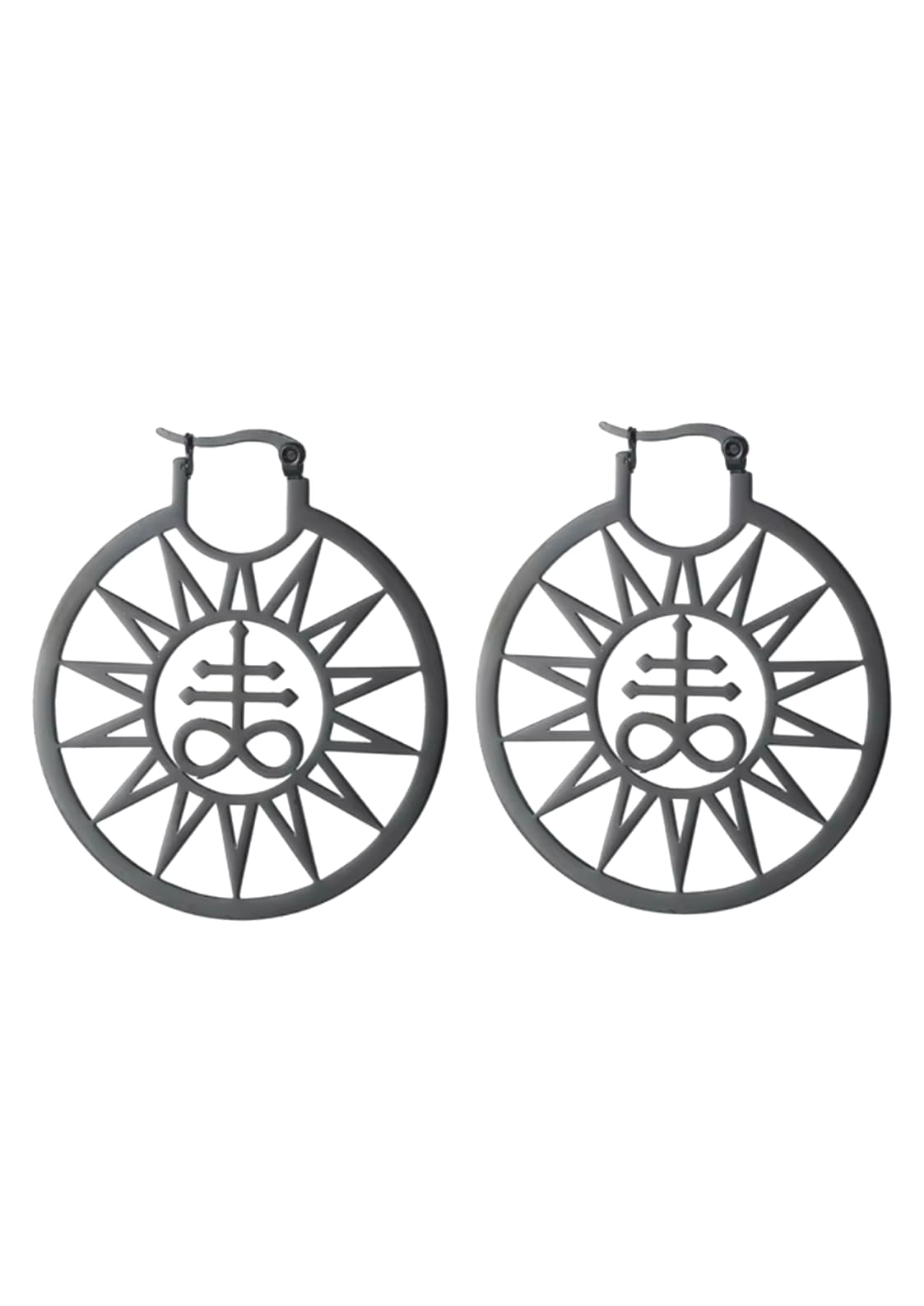 Dunkelgraue metallische Reifohrringe Leviathan Sun Black mit Sonnenstrahldesign und zentralem Sigill