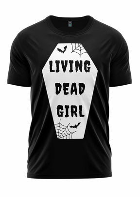 Schwarzes T-Shirt mit Sarg-Design und ’living dead girl’-Text, weiße Fledermäuse und Spinnennetz.