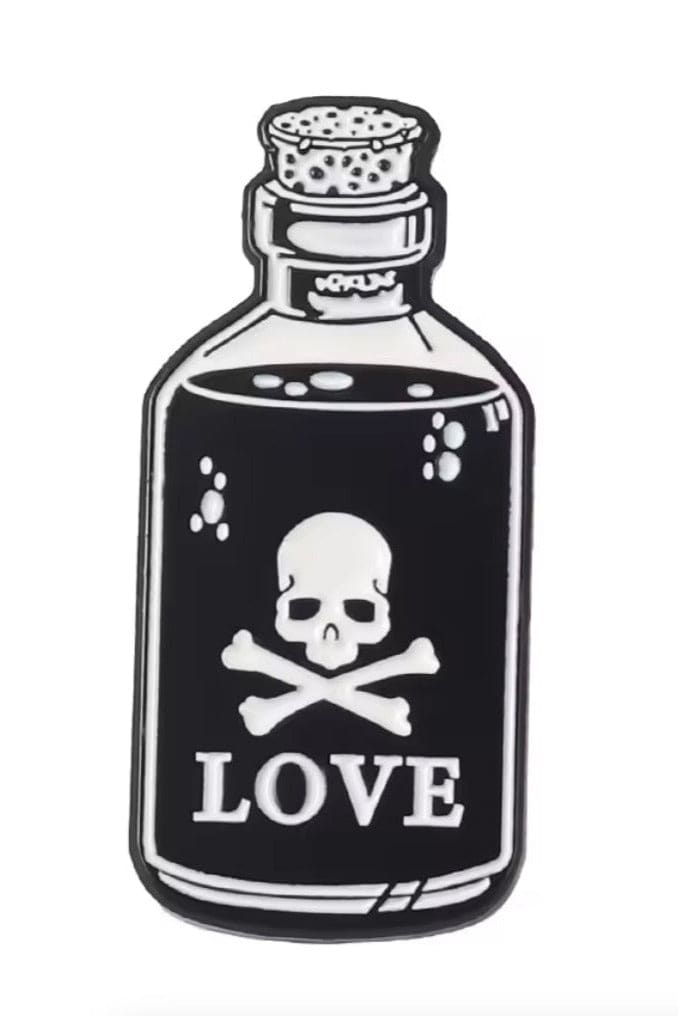 Gothic Love Pin: Schwarzer Emaille-Anstecker mit Giftflasche und Totenkopf-Label