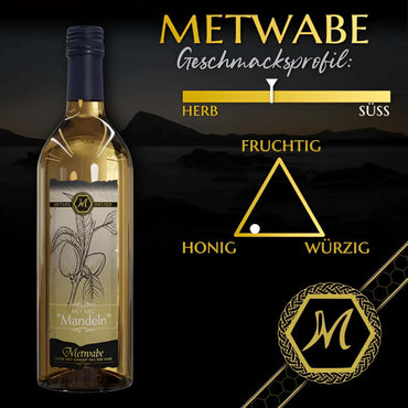 Eine klare glasflasche metwabe weißwein mandeln verfeinert mit dunkelblauem verschluss und botanischem etikett
