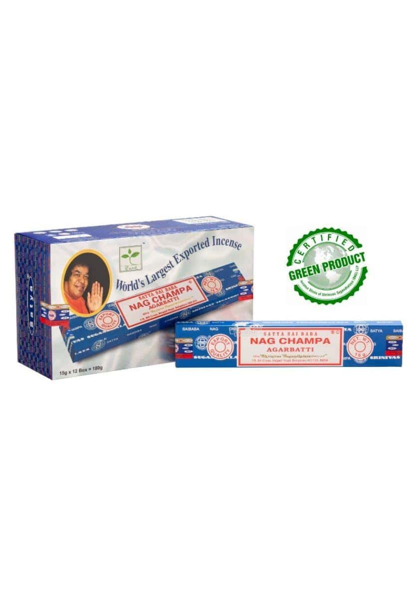 Nag champa satya räucherstäbchen in blau weißer verpackung mit rotem etikett und porträt des gründers ideal für gothic horror und dark fashion fans