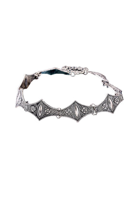 Silberfiliigree-Armband mit Markasitsteinen und aufwendiger Verarbeitung.