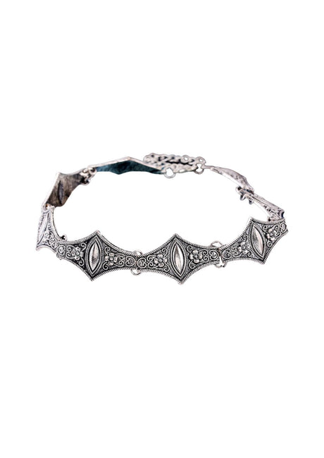 Silberfiliigree-Armband mit Markasitsteinen und aufwendiger Verarbeitung.