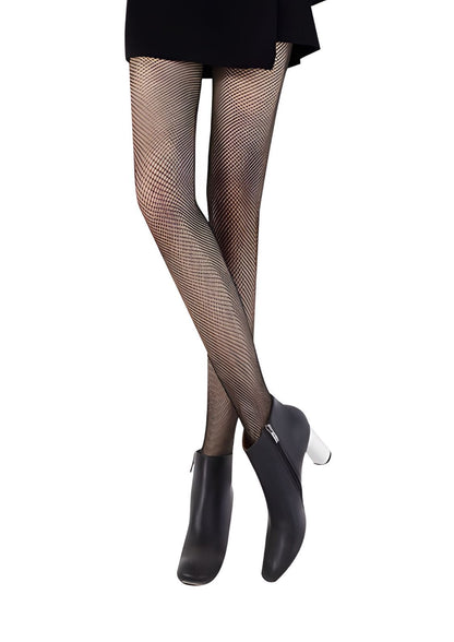 Fischernetzstrumpfhosen mit schwarz-weißem Muster, aus Nylonmaterial gefertigt.